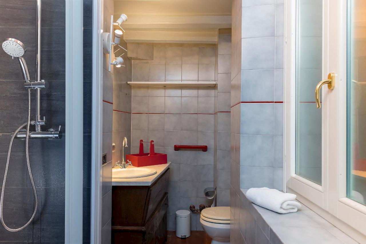 Apartmán Giglio House - Campo De' Fiori Řím Exteriér fotografie
