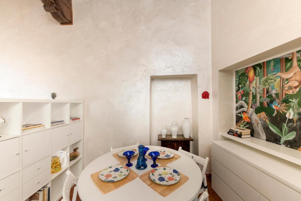 Apartmán Giglio House - Campo De' Fiori Řím Exteriér fotografie