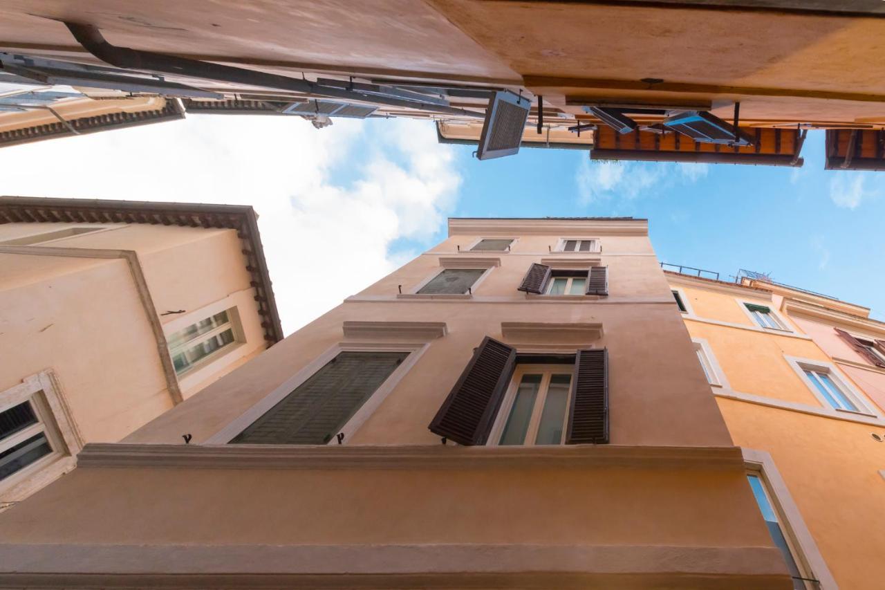 Apartmán Giglio House - Campo De' Fiori Řím Exteriér fotografie