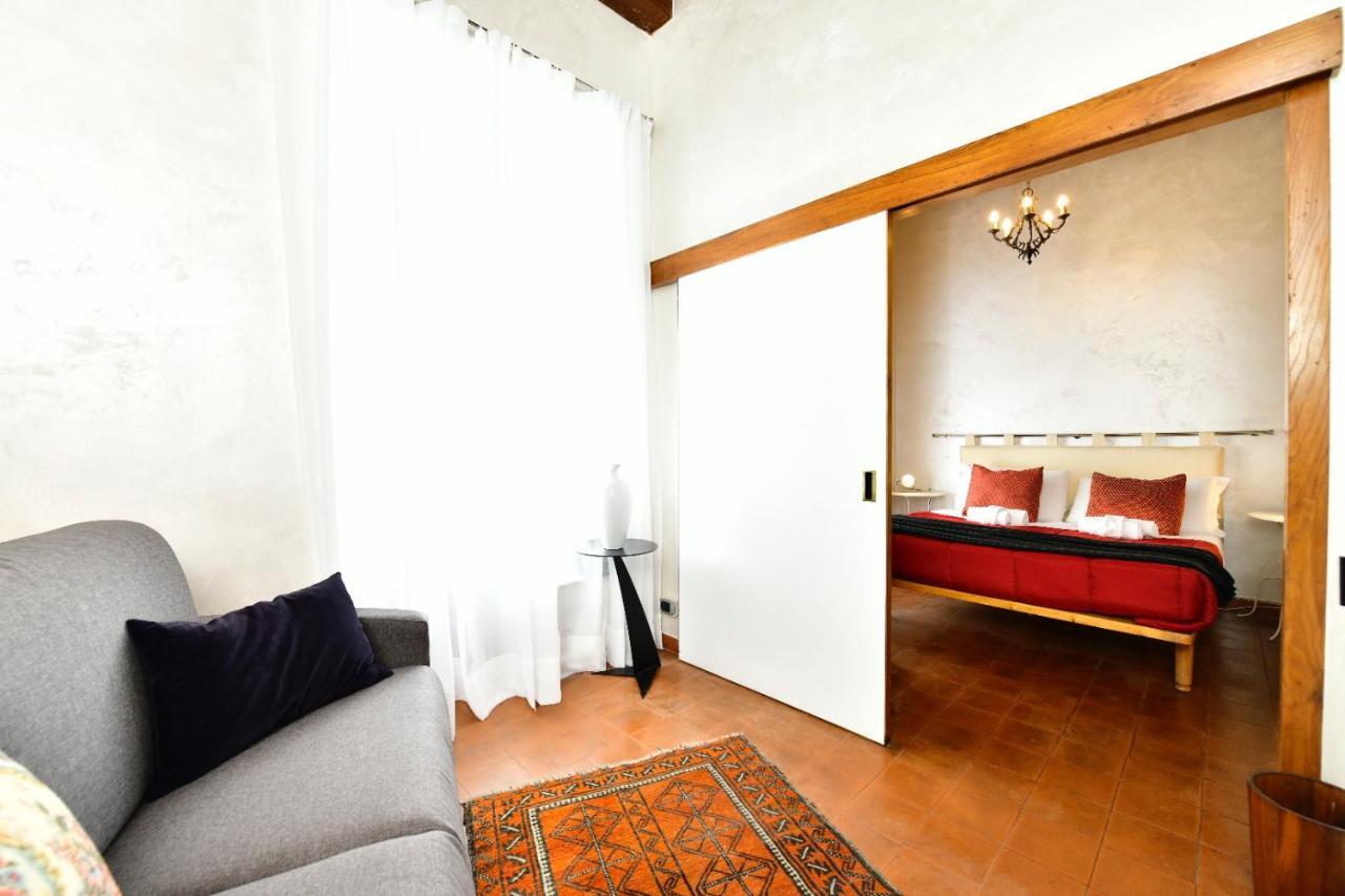 Apartmán Giglio House - Campo De' Fiori Řím Exteriér fotografie